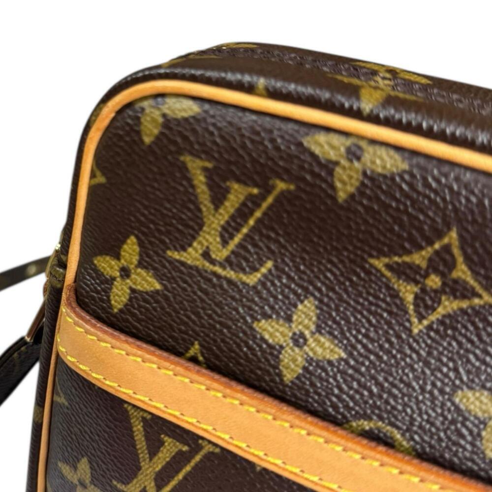 LOUIS VUITTON Authentic Brown Monogram Canvas Shoulder Bag - Picture 10 of 12
